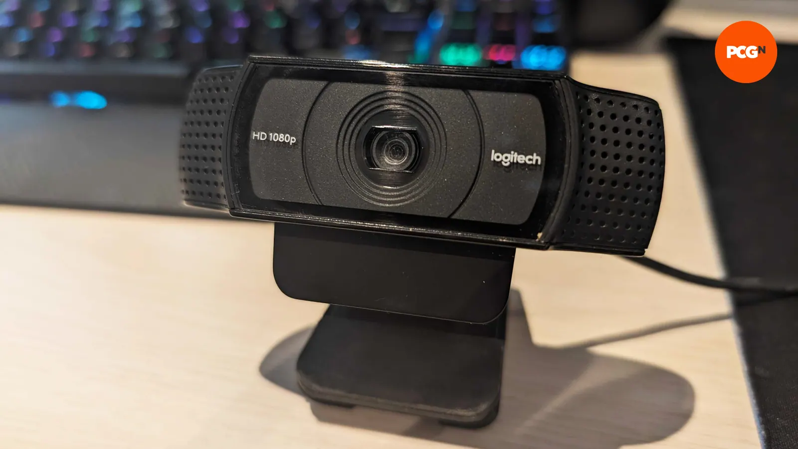 Họp online hình mờ: do webcam hay do mạng? Cách phân biệt và sửa đúng